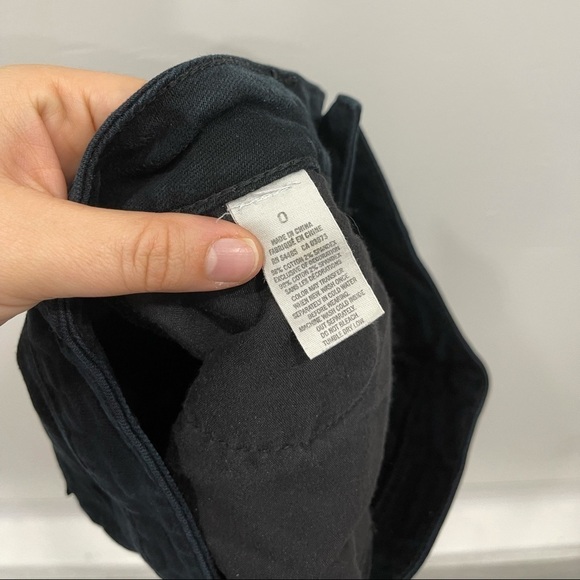 American Eagle Distressed Stretch Black Shorts 0 - Picture 6 of 6